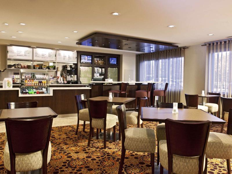 Courtyard By Marriott Albany Thruway Hotel Kültér fotó