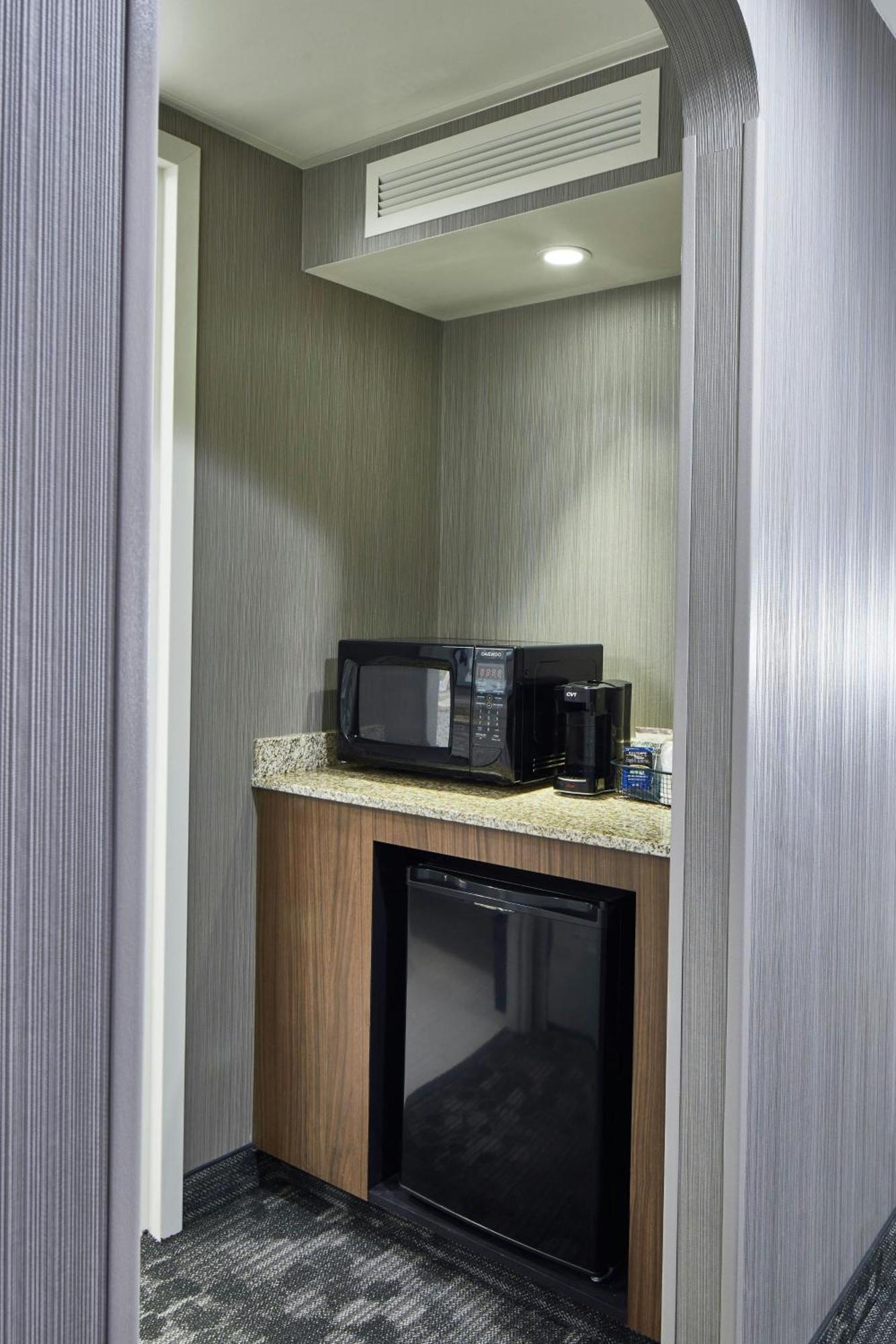 Courtyard By Marriott Albany Thruway Hotel Kültér fotó